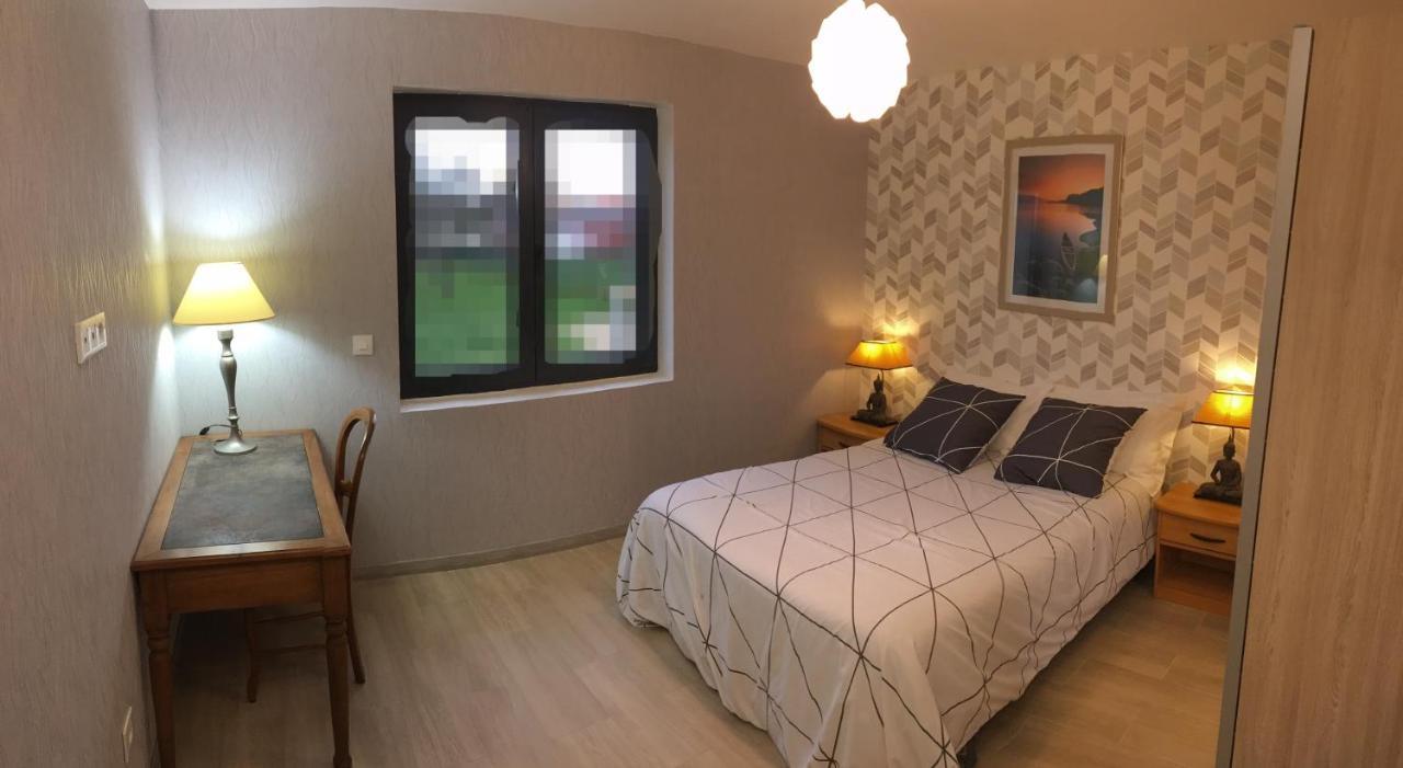 Appart près de Meaux Chambry Extérieur photo
