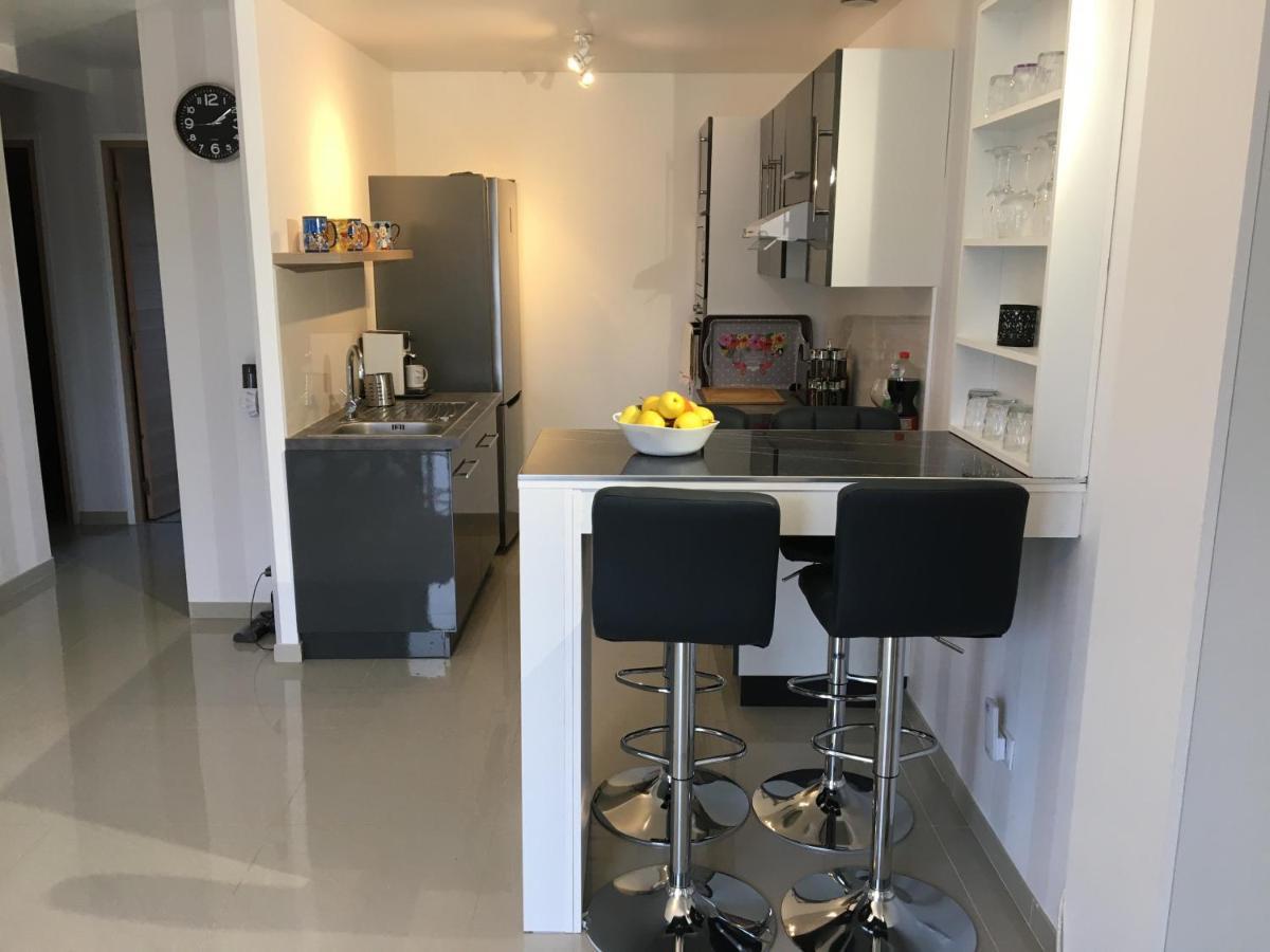 Appart près de Meaux Chambry Extérieur photo